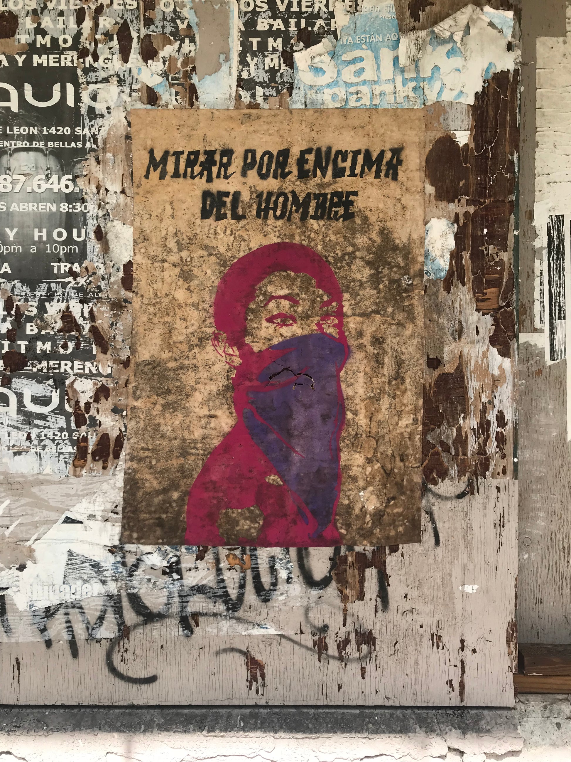 Mirar por encima Poster image 2